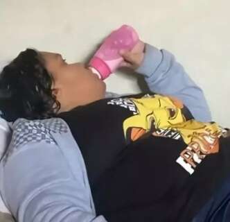 latavelhalch's tweet photo. @JoaquinTeixeira Deve estar querendo  um lar para morar, vô😔 https://t.co/YrLc1j4Tcy