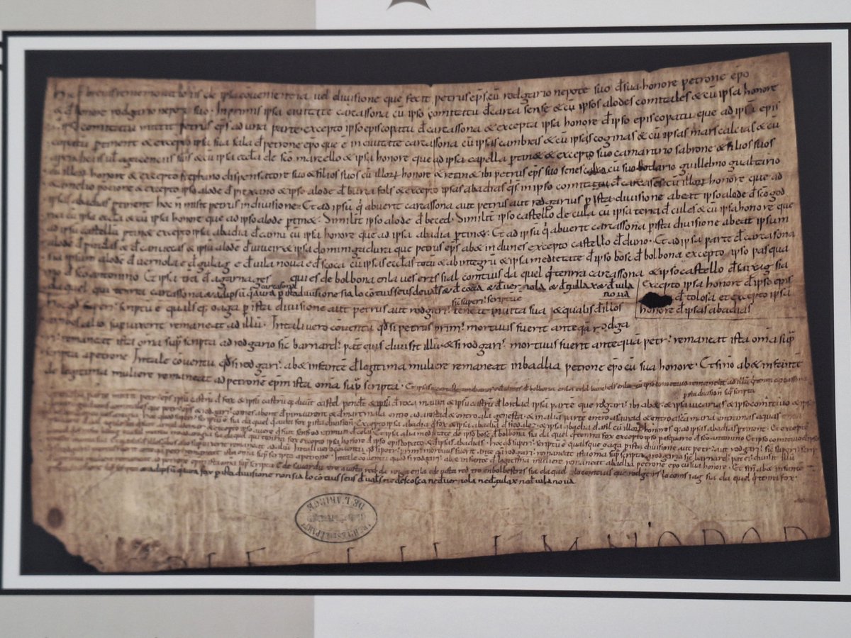 QuimValera's tweet photo. Al segle XI,  els #ComtesdeFoix ja signaven documents en #occitan
@jornalet @occitan_aranes @radiooccitania @Assemblada_Oc https://t.co/xfcJoh7smb
