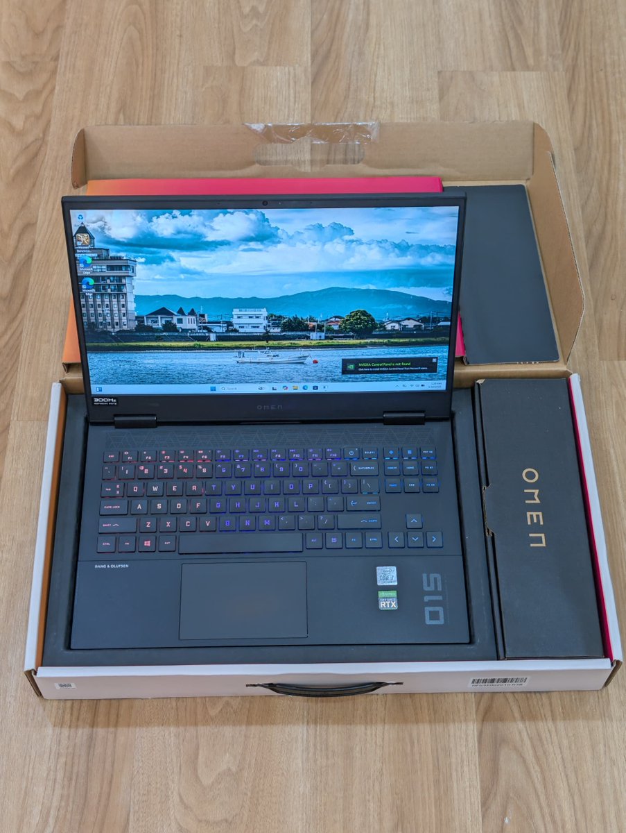 habeeb40592's tweet photo. Boxed,
*HP OMEN 15-ek0013dx*
15.6" 300Hz FHD Display 
Intel i7-10750H
*20GB RAM* | 512GB SSD
6GB, RTX 2060 Graphics 
Backlit RGB Keyboard  
Boxed with Charger 
N1M https://t.co/EgMaQWQr6J