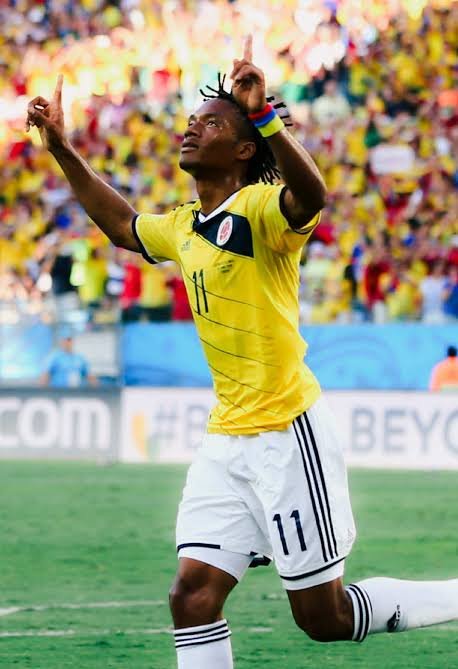 ColombiaLFC1534's tweet photo. Hoy estaba viendo  highlights de Colombia en mundiales anteriores, y me dió nostalgia de Cuadrado en la selección, era un jugadorazo, bueno con el balón, sacrificado en defensa, alegre y un tipazo. https://t.co/NfyGN8qR1q