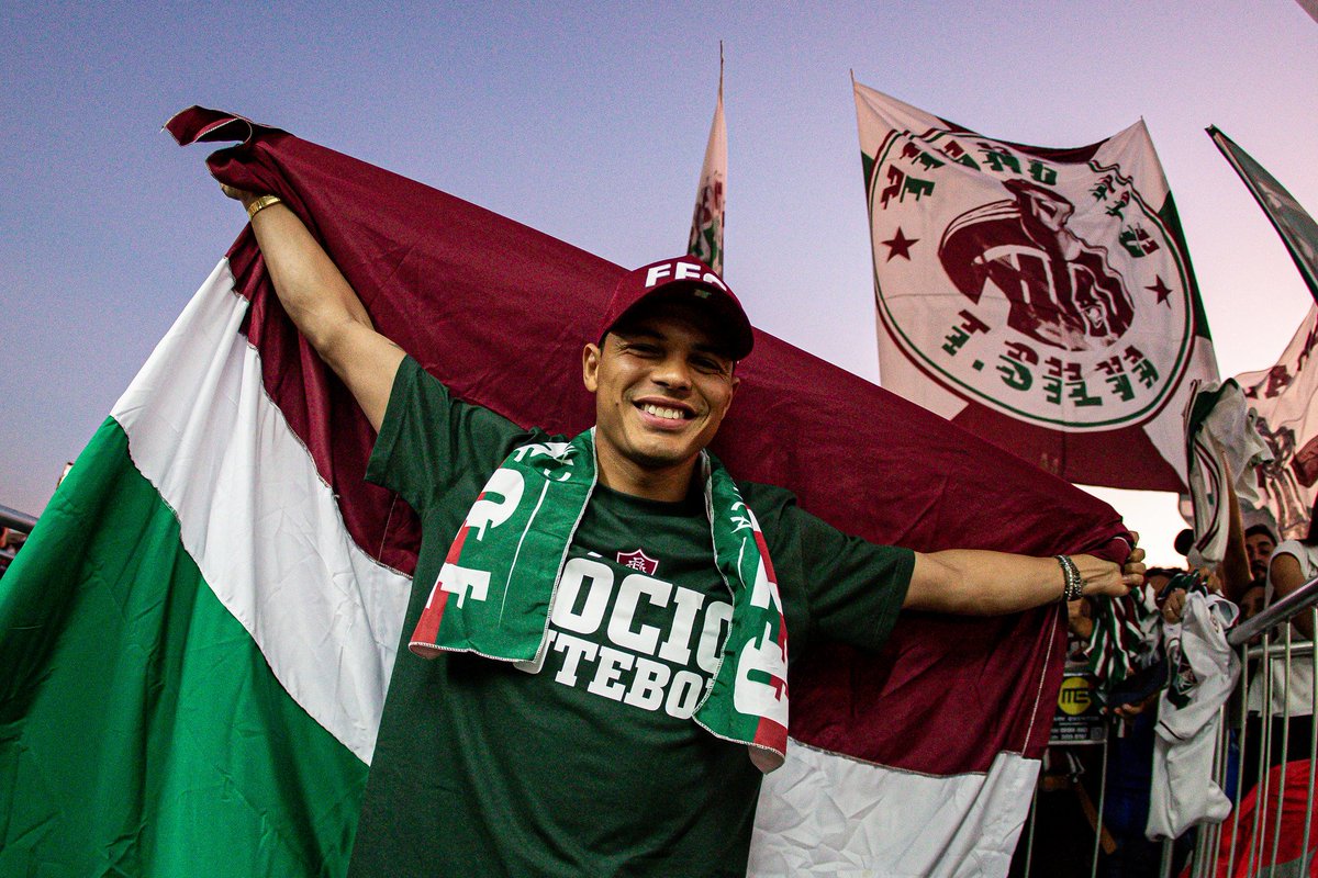 FluminenseStuff's tweet photo. Thiago Silva assinou contrato com o Fluminense até dezembro de 2026 e é aguardado no CT Carlos Castilho para se juntar ao grupo e iniciar os treinamentos na próxima semana. #FFC https://t.co/wAWBvwVnDH