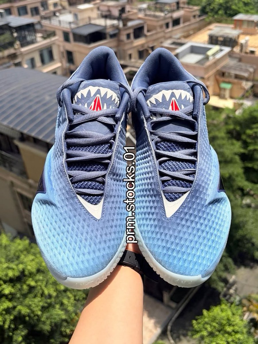 houseofheat's tweet photo. First Look: Nike Ja 4 "Jaws" 🦈 https://t.co/I1s650cHT8