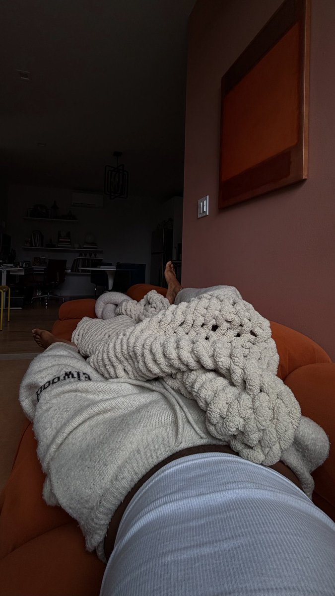 rderec1's tweet photo. 💤 https://t.co/UsjOGTMnJI