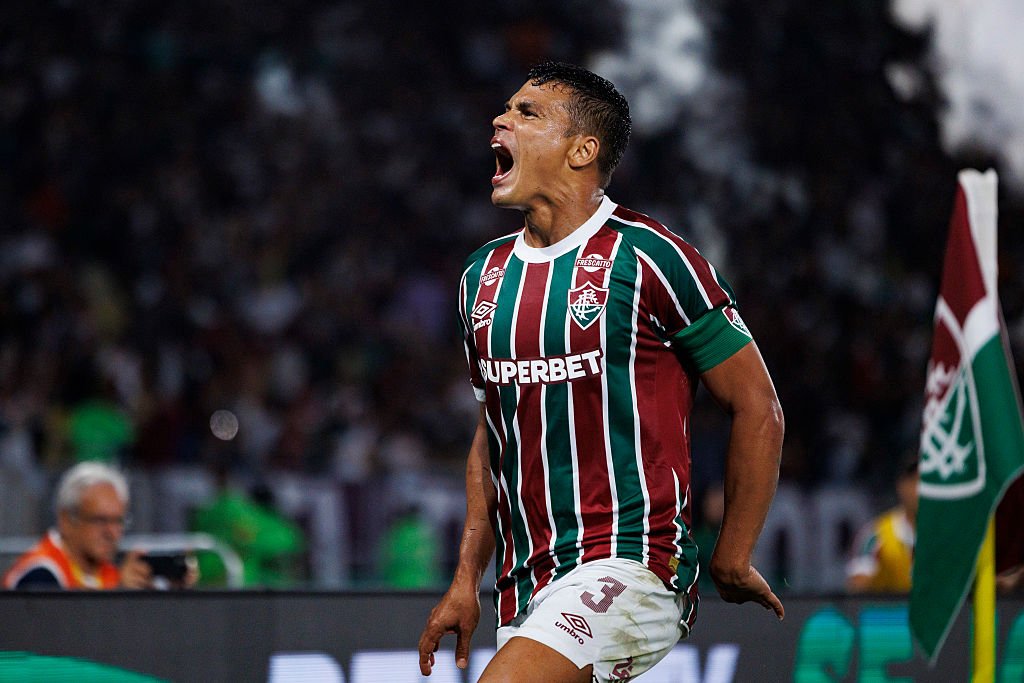 FluminenseStuff's tweet photo. Felizes outra vez. 💚👑 https://t.co/gTqMGkoQpa