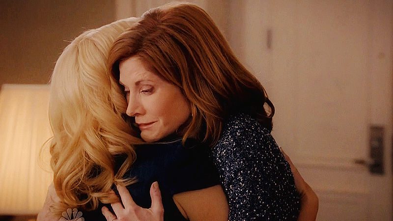 gestureland's tweet photo. the scully sisters together again. 🫶 https://t.co/wiHZoBzc73