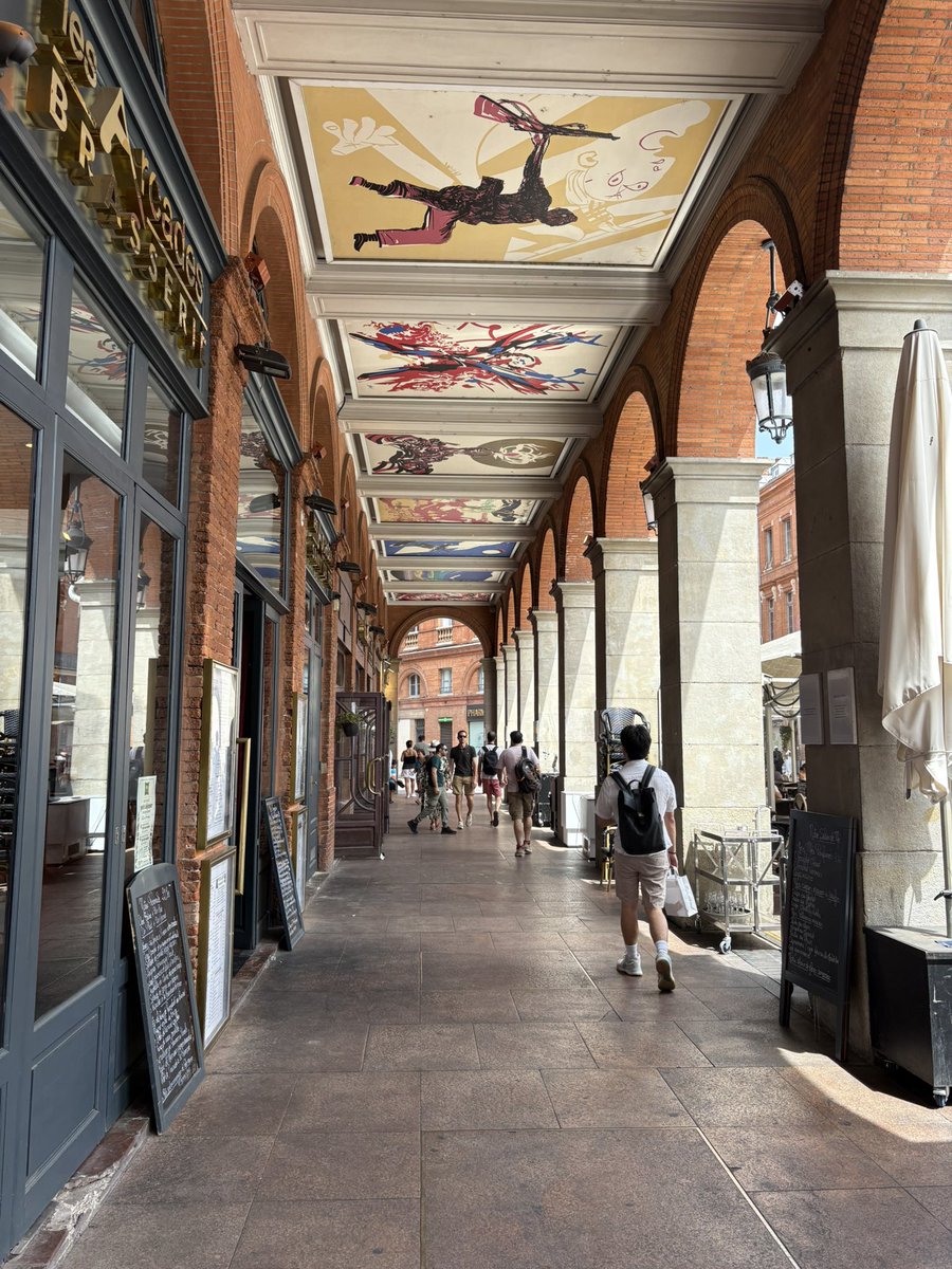 Knight584225711's tweet photo. #Toulouse https://t.co/etbt4Svgl0