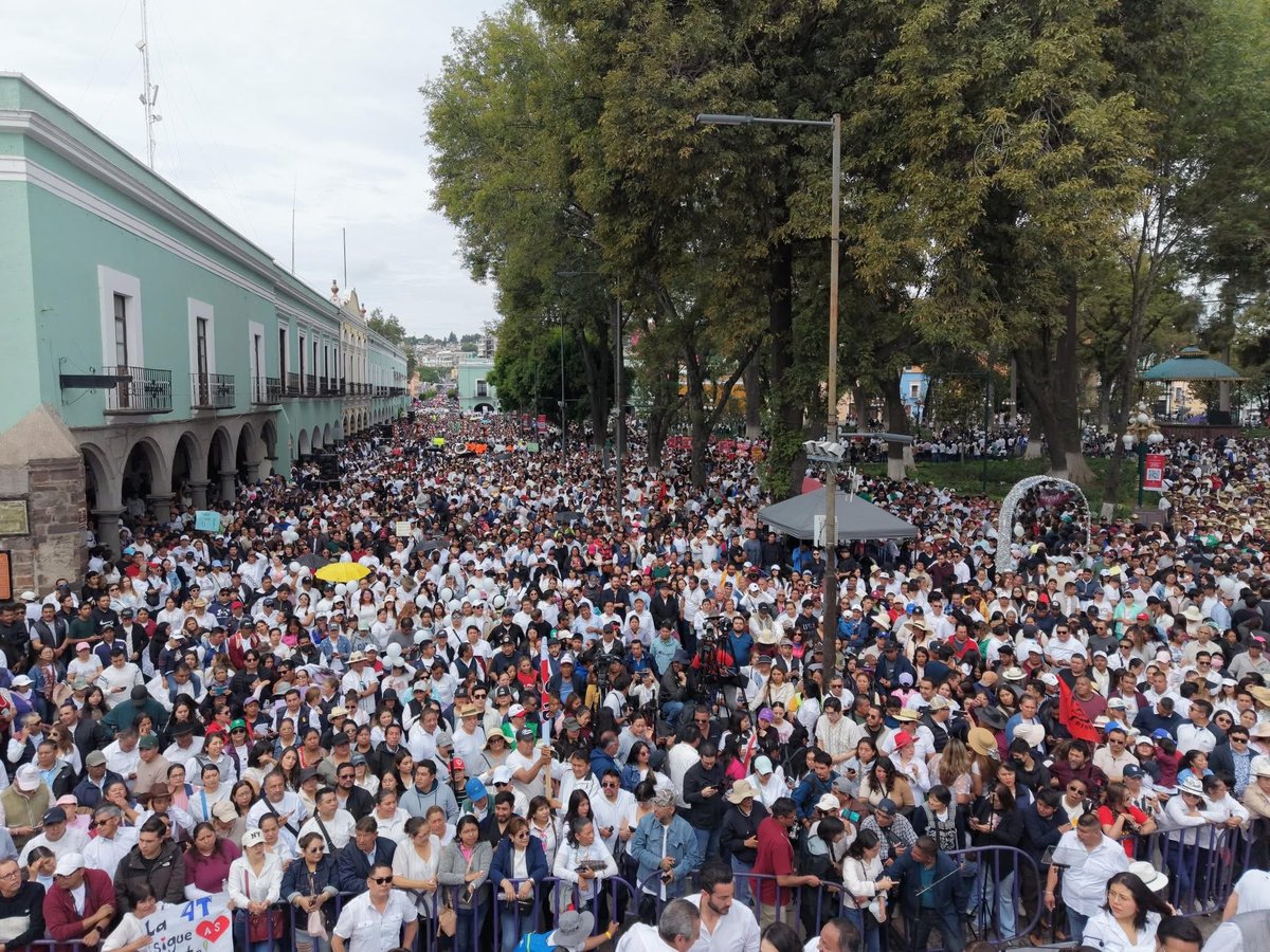 MacYonca's tweet photo. ¡Tlaxcala presente en defensa de la soberanía nacional! 🇲🇽👏

📍Con gran entusiasmo se vivió un importante encuentro en defensa de la soberanía de México, la dignidad de nuestro país y la continuidad de la transformación.

#Tlaxcala #4T #ClaudiaSheinbaum #caballerocumple https://t.co/FOhB2jOgZq