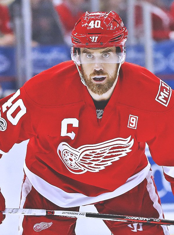 Tigers7152152's tweet photo. The wizard of Oz Chris Osgood and Zetterberg continue to get snub from the hockey hall of fame!?!?! 😡😡 both have the resumes to get in. Fix it https://t.co/wqMPmwjDnZ