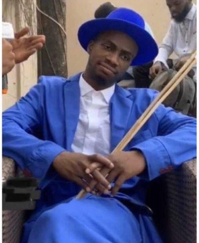unkle_renzoo's tweet photo. You go use am sow seed give pastor.

You too like church. Your username sef na sermon😂😂 https://t.co/JOgqIokAEv
