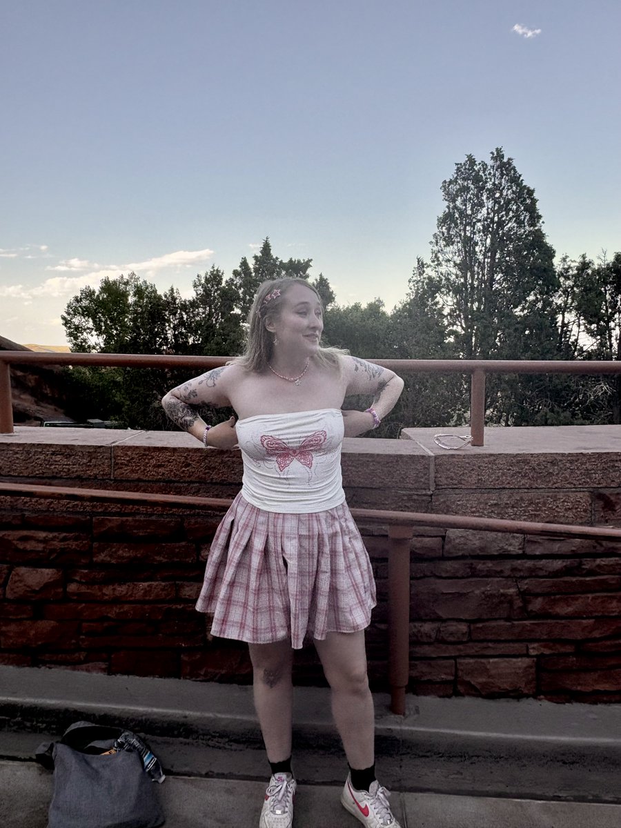 terrahdactyl's tweet photo. this fit was so cute 💗 https://t.co/wFurTWdfYI