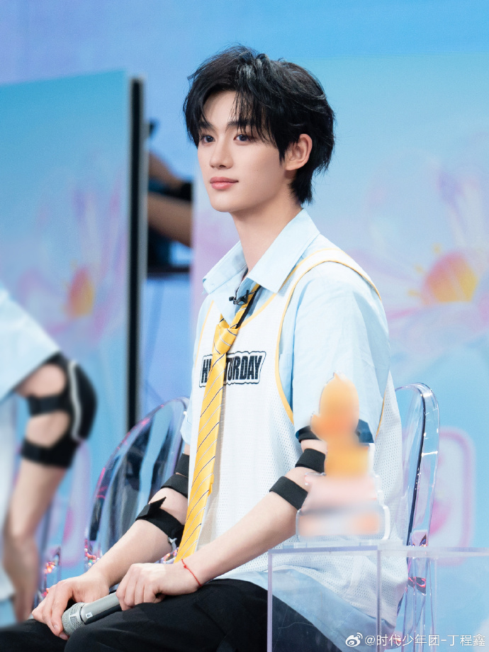 _NMLittle's tweet photo. 你好星期六 (2026-06-20)

🥭: https://t.co/gicsQ4LTv1

🦊: https://t.co/44SZvHNnPV

แขกรับเชิญ : เฉิงเหล่ย,ไป๋ลู่,ช่ายเจิ้งเจี๋ย,ซินอวิ๋นหลาย,อวี้หยาง,หลี่เสวี่ยฉิน

#丁程鑫 #DingChengxin #ติงเฉิงซิน https://t.co/qb7D3dedG0