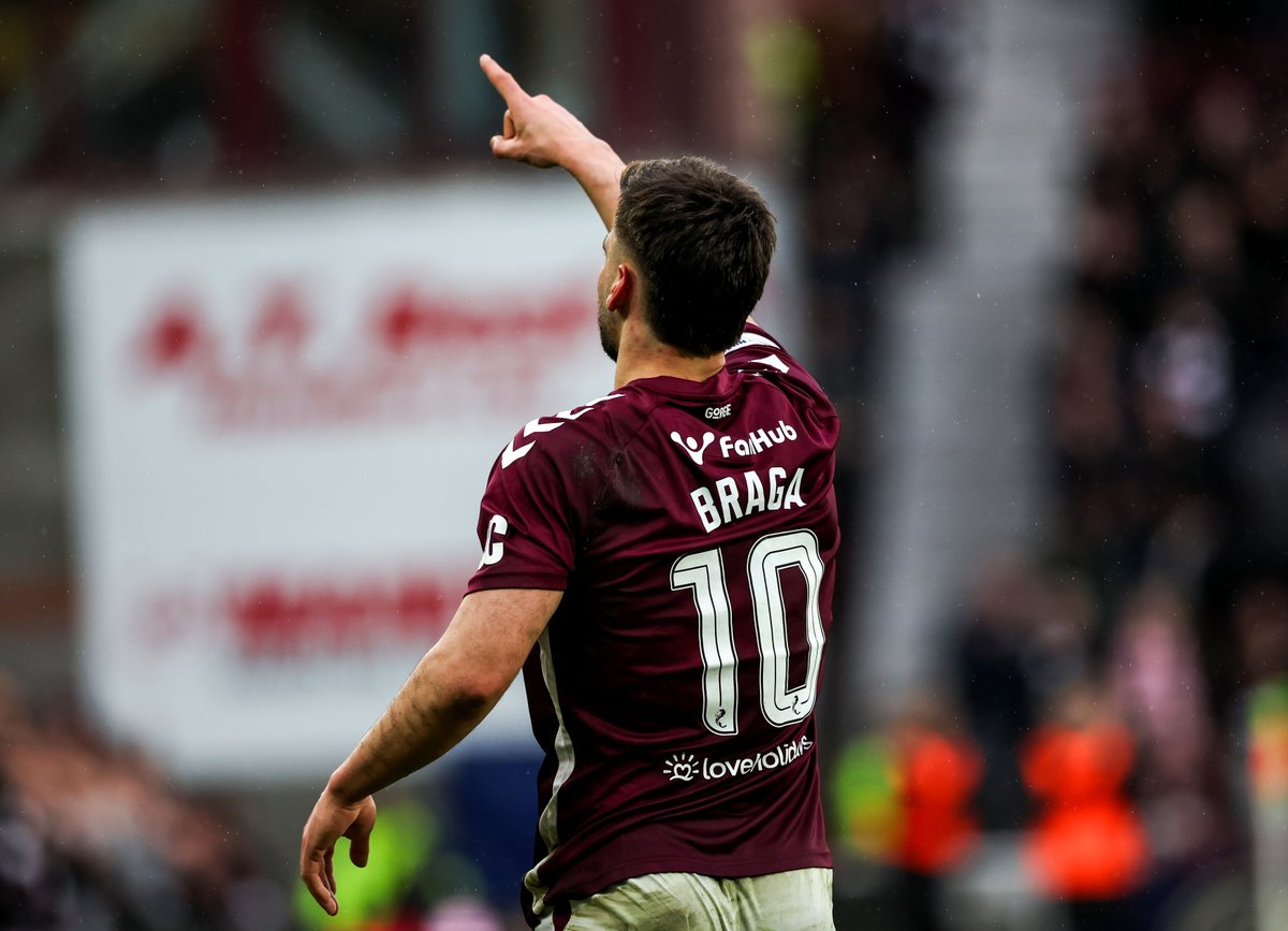 BarryAnderson_'s tweet photo. Hearts will seek £8m to £10m to sell Claudio Braga as Lyon and other clubs circle for a transfer deal.
Full story:
https://t.co/0unP2WYfoY https://t.co/rhFwkI1oOz