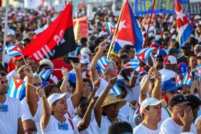 ESanchezcub's tweet photo. Cuba vencerá. https://t.co/XRK4wwy3OW