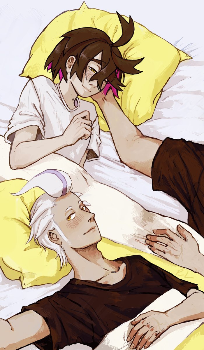 Perelka_L's tweet photo. Sweethearts in bed~ https://t.co/nzacyHNVEL