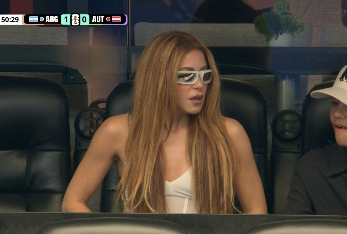 NintyFootball's tweet photo. Shakira in the crowd watching the only person who hates Pique more than her https://t.co/vZu7iz69pF