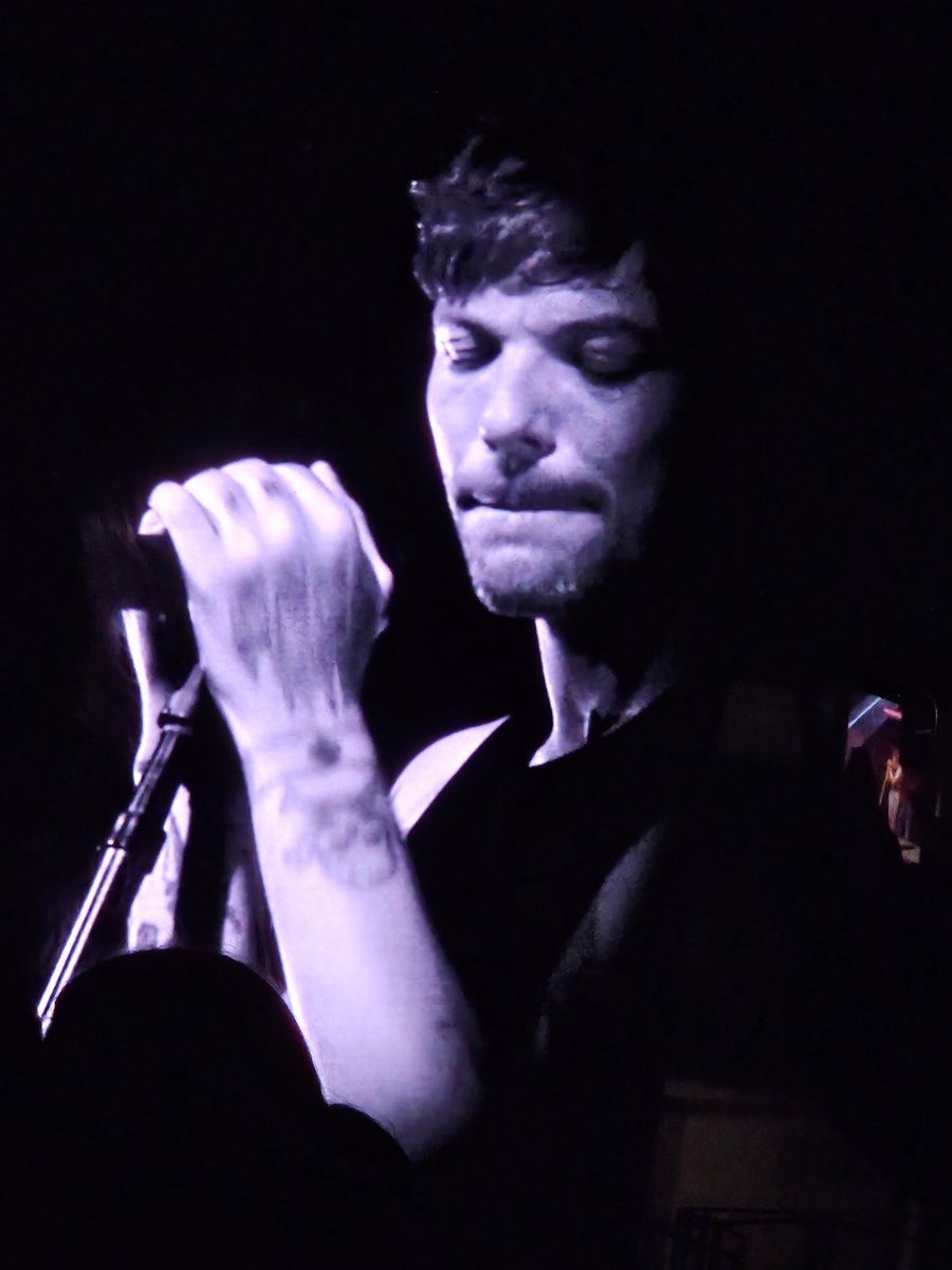 tinagreene0807's tweet photo. Loved my first Louis show! ❤️ https://t.co/f5vPSEkPPi