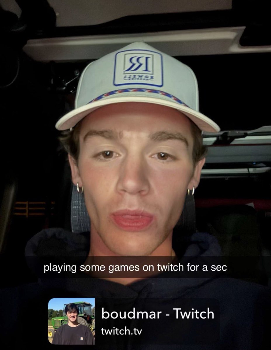 centralPaytonBr's tweet photo. INFO| Payton on Snapchat - Jun 22rd

🇧🇷 Jogando alguns jogos na Twitch por alguns segundos

— Pessoal durou nem 5 minutos dele jogando, se a gente achar o vídeo postaremos aqui

(@PaytonMoormeier) https://t.co/S5VZfi1l7P