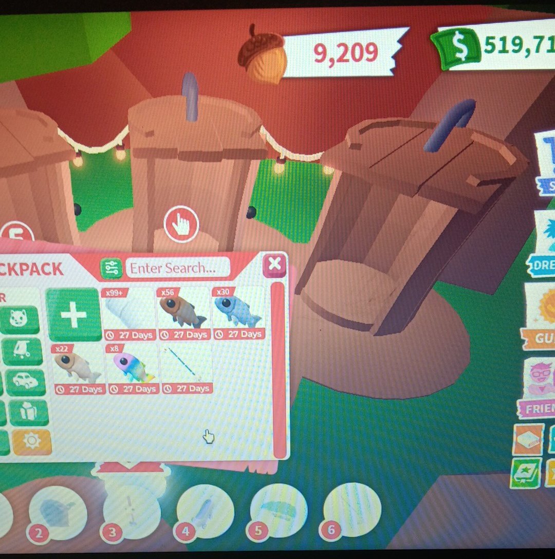 rainplanet333's tweet photo. @BloxyMiner Hehehe https://t.co/PTycQeFDib