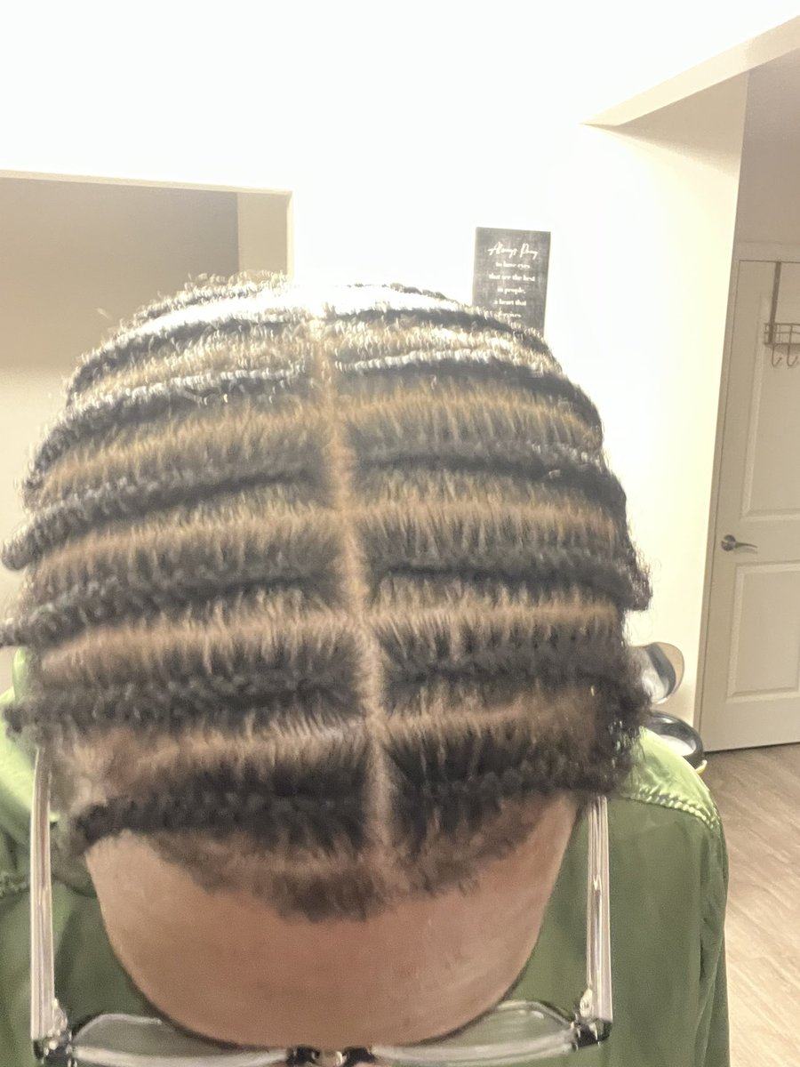 BlockLifeJames1's tweet photo. The braids are bakk 🗣️‼️ https://t.co/MNWH6nEyHN