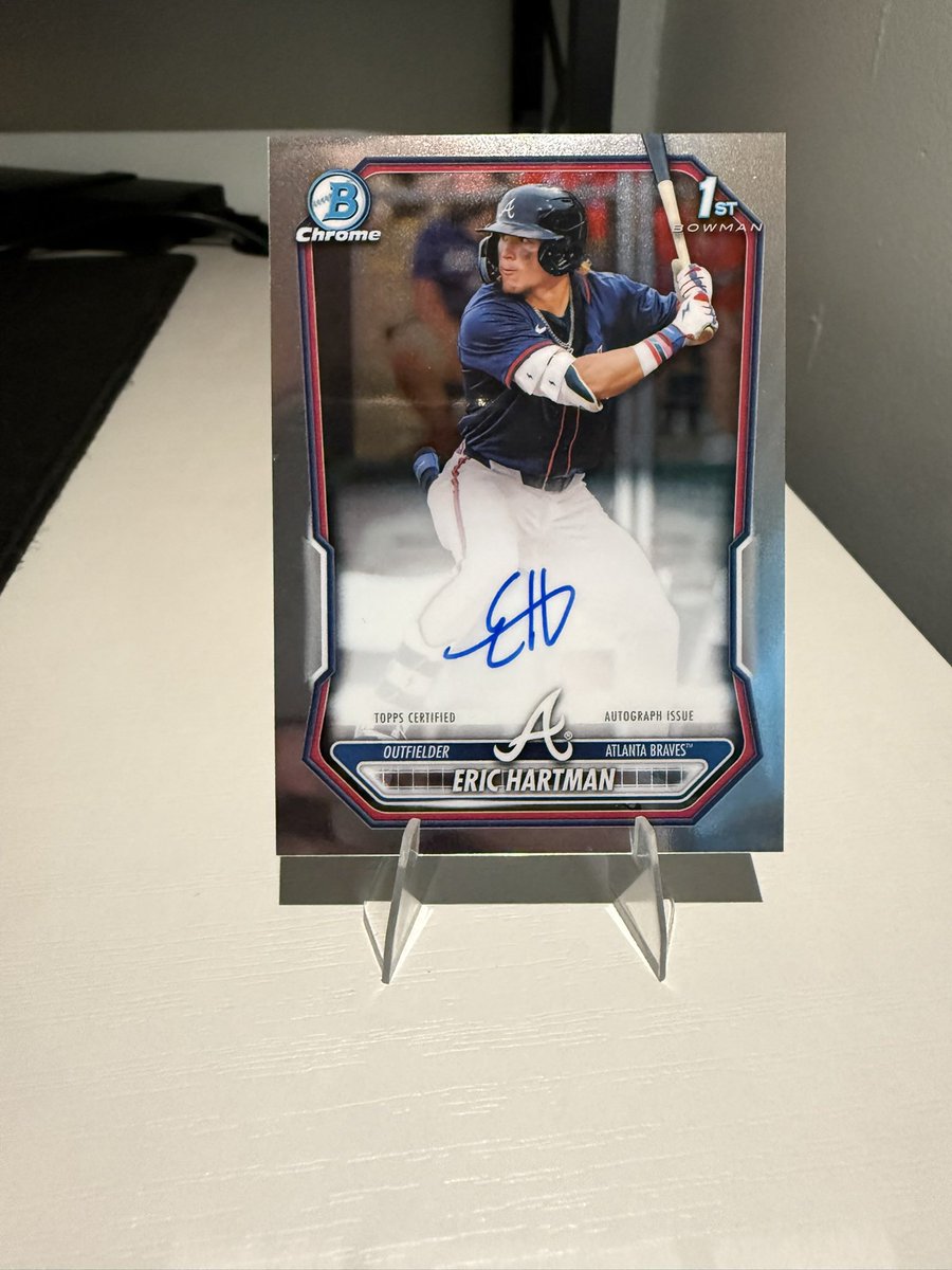 highcheddar22's tweet photo. @CardsJtr @weaver_cards $150 for leaguefractor
$100 for 1st auto https://t.co/vlKnFZaSOZ