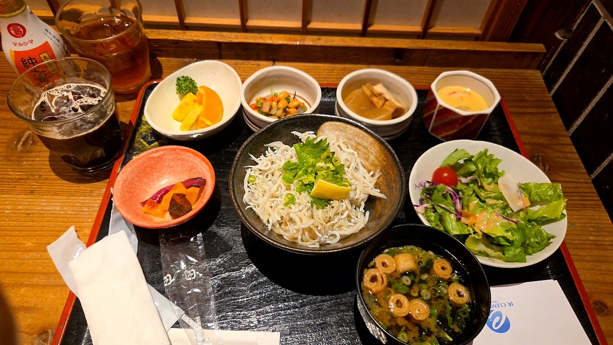 Lemon9753's tweet photo. あさごはん！
バイキングじゃなくて和定食🍚 https://t.co/tTNq5sGCCG