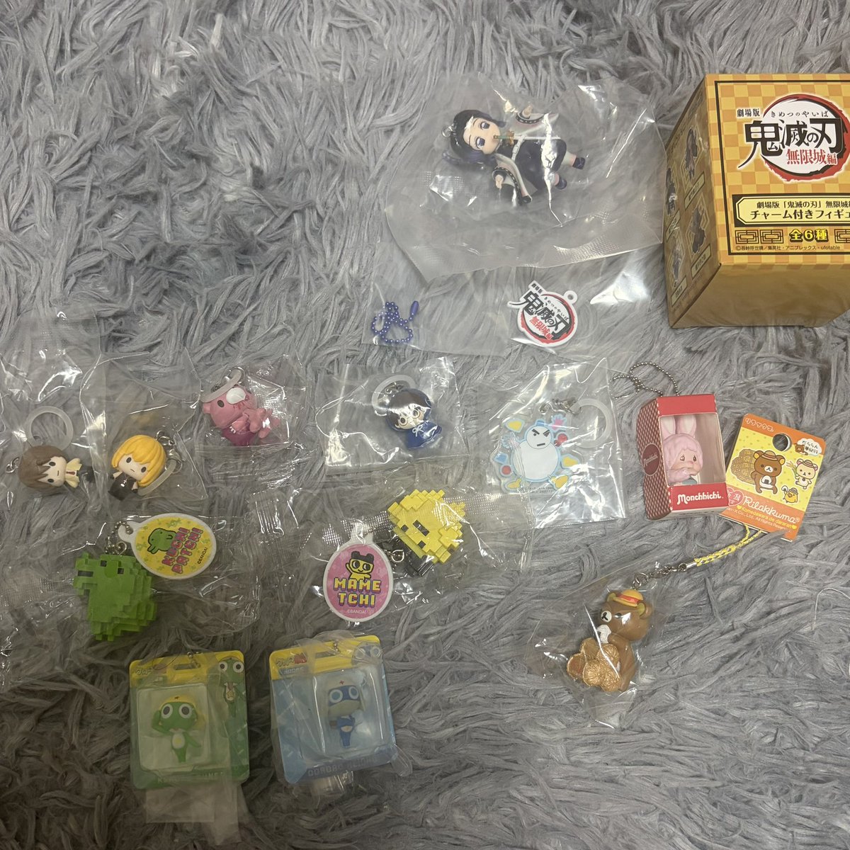 Oo_32O's tweet photo. めじるし アクセサリー 交換 買取

譲) 画像のもの

求) なんでも

n:1も物により可能です。
郵送希望📮リプ、DMお待ちしております

鬼滅の刃　銀魂　デスノート　リラックマ　たまごっち　グルーミー 交換 買取 モンチッチ　ケロロ軍曹 https://t.co/jplvlZDBLN