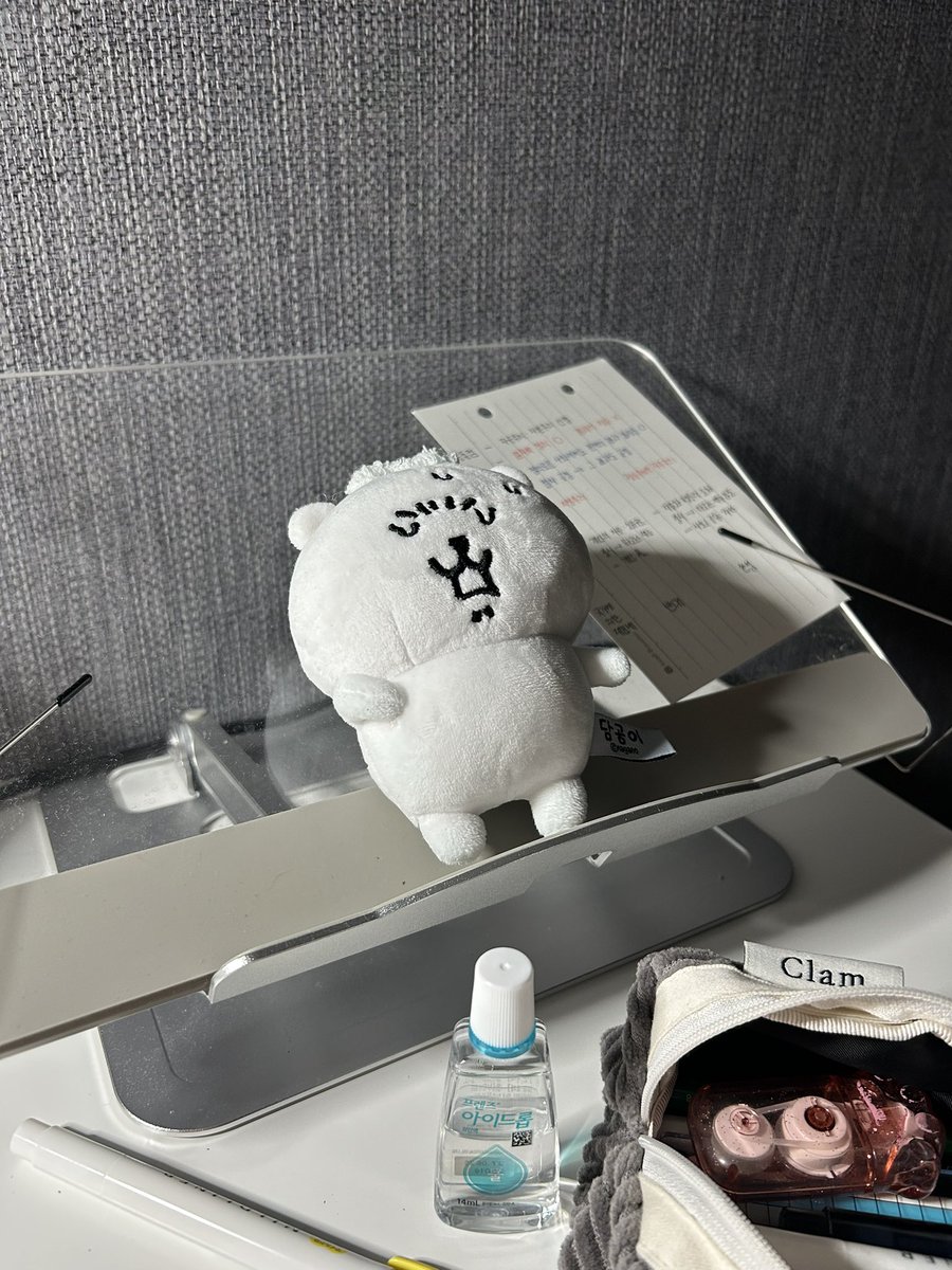 mistrea1m's tweet photo. #studytwt
외로워서 인형둠 https://t.co/FcCrFIFrSB