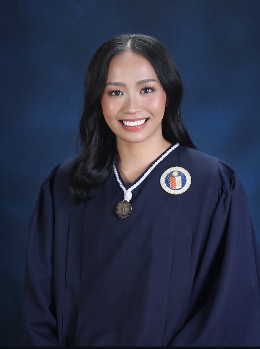 sobebeloves's tweet photo. “Forever grateful for the education, people, and the opportunities that were possible because of Ateneo.

This diploma is not an achievement of mine alone. It also carries the sacrifices and prayers of the people who made this dream possible.” -Geezel

OMY, Geezel!! 🙏🏻💙 https://t.co/LfRJEvd5Jh