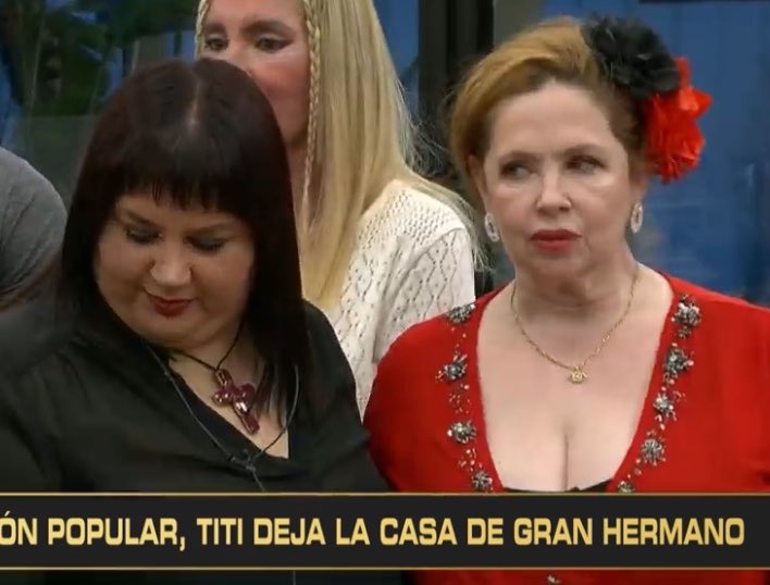 Ghpicante4's tweet photo. “Esto no es lo que pedí en el confesionario”

#granhermano https://t.co/rM3GTN3yhD
