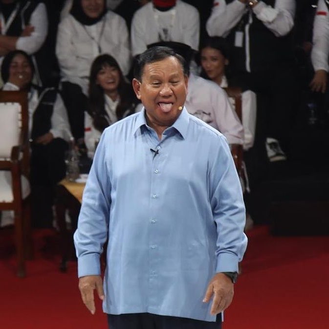 Jakartalk's tweet photo. Yang penting dollar https://t.co/2iWQ3dsIuF
