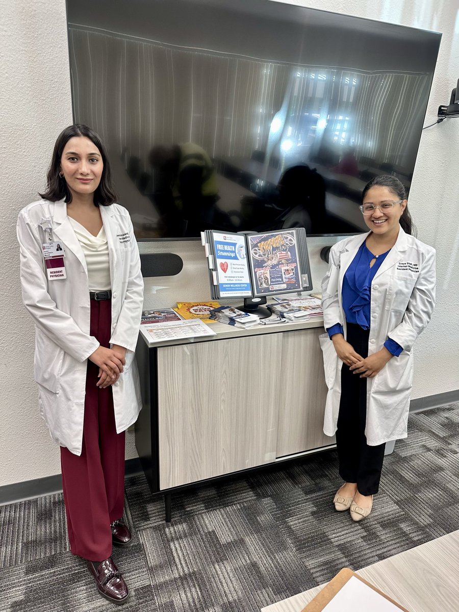GehlawatM's tweet photo. Empowering our community through preventative care! Dr. Shah and I had a fantastic, highly interactive session leading a health screening workshop at the local senior wellness center.
#IMresidency #residentlife #communityhealth https://t.co/3k55ThPzcF