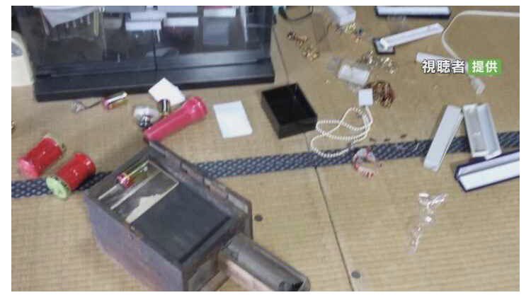 hibikana417's tweet photo. 68000人の不法ベトナム人が
日本全国に潜んでるのを
皆さん❓忘れてませんか❓

⏩連続空き家荒らし⏪
ベトナム国籍の男4人を
再逮捕へ　60件以上の被害 https://t.co/Men1Vh1ul1