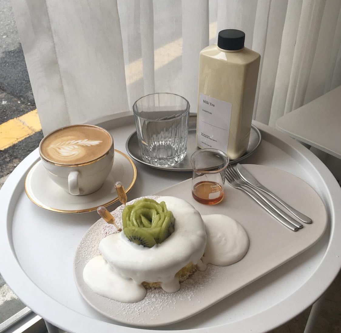 Uvirtay's tweet photo. a soft and classy vibe https://t.co/5LQKaia3Ei
