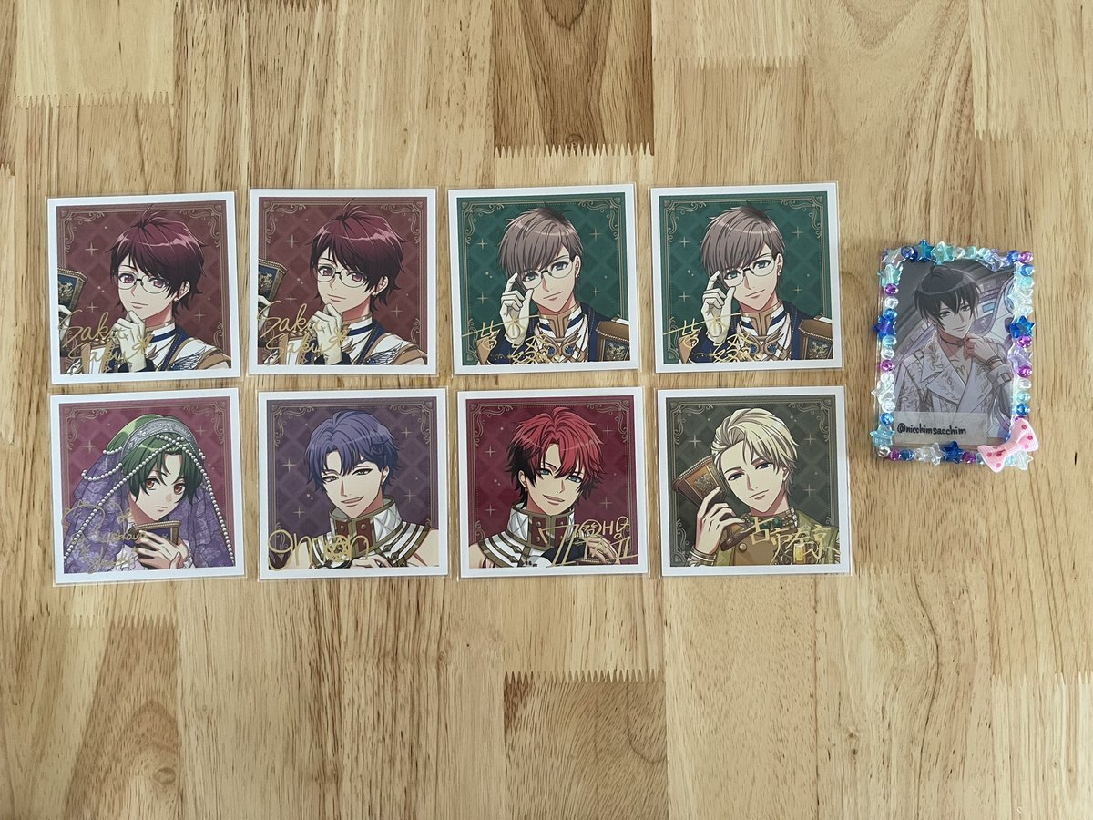 nicchimsacchim's tweet photo. 【交換】A3! 9周年　ポップアップショップ　ましコレ

譲）咲也.綴.シトロン.千景.天馬.幸.椋.一成.九門.万里.十座.太一.臣.左京.莇.紬.丞.密.東.誉.ガイ

求）同種真澄

画像4枚目は箔。
開花前↔︎開花前、開花後↔︎開花後
都内お手渡しor郵送
1枚からでもお気軽にお声かけください。 https://t.co/eTpzqln801