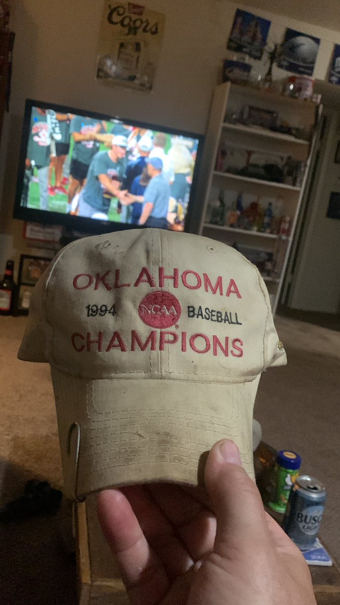 CrimsonSports1's tweet photo. Time for a new one!!!! BOOMER! https://t.co/0tVrVemDlA