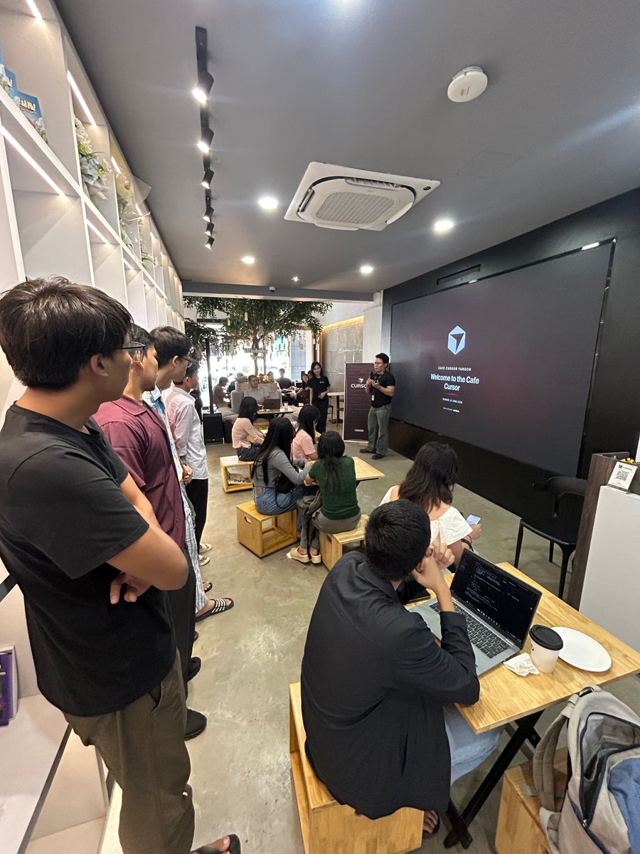 brandon_lomtech's tweet photo. Big thank you to everyone who came out to Cafe Cursor. really glad we got to hang out and talk.

If you couldn't make it this time, no stress. We'll keep these going, and I'd love to see you at the next one. 

https://t.co/3oVmZZQN07 https://t.co/3LGaxUsbOs