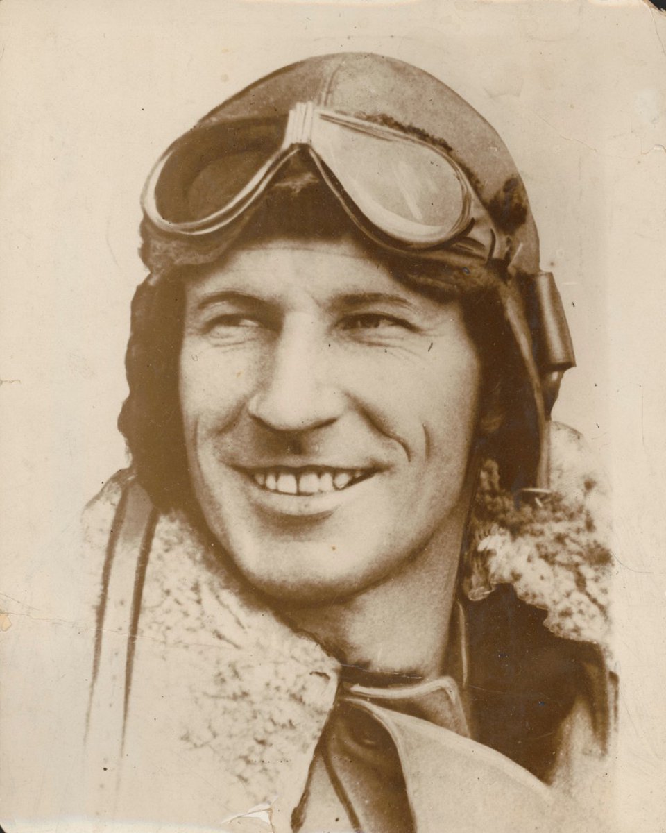 nma's tweet photo. In 1928, Charles Kingsford Smith and his crew completed the first transpacific flight ✈️ 

Their epic journey through harsh conditions enthralled the public and thousands gathered to witness their arrival in Brisbane.. 

Learn more: https://t.co/ReRi3VnTbl https://t.co/ltWZeB5BNX