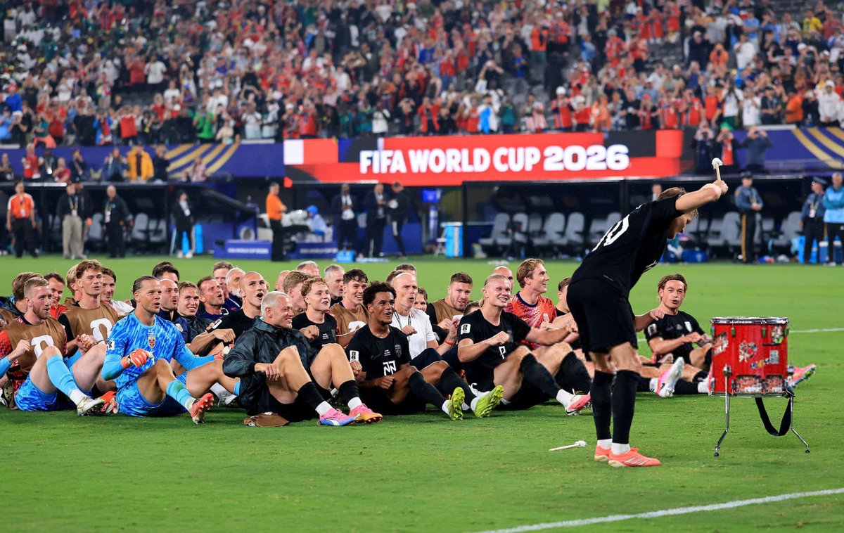 alimo_philip's tweet photo. 🇳🇴 HISTORY MADE in the World Cup!

⌚️ FT: Norway 3-2 Senegal 🇸🇳 

🥁 The Vikings have done it — TWO consecutive wins for the FIRST TIME EVER in tournament history!

📊 How rare is this? 
🏟️ 1938 World Cup: 1 Loss 
🏟️ 1994 World Cup: 1W 1D 1L
🏟️ 1998 World Cup: 1W 2D 1L
🏟️ 2026 World Cup: BACK-TO-BACK WINS 🆕

🔥 Norway is UNSTOPPABLE right now!
