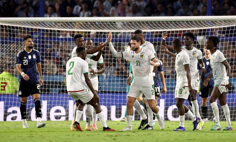 mauritaniefoot's tweet photo. 🇦🇷🔥 L’Argentine impressionne depuis plusieurs matchs : 26 buts marqués lors de ses 9 dernières rencontres… et un seul but encaissé.

Le plus marquant ? 

Ce but a été inscrit par la Mauritanie 🇲🇷 grâce à Jordan Lefort, un motif de fierté pour tout un pays. 👏🇲🇷

L’Albiceleste continue d’afficher une domination impressionnante mais la Mauritanie peut se targuer d’être la seule sélection à avoir trouvé le chemin des filets face aux champions argentins sur cette série. 

#WorldCup2026 #CoupeDuMonde2026 #FIFAWorldCup #Football #Football #FIFAWCWithLassana
