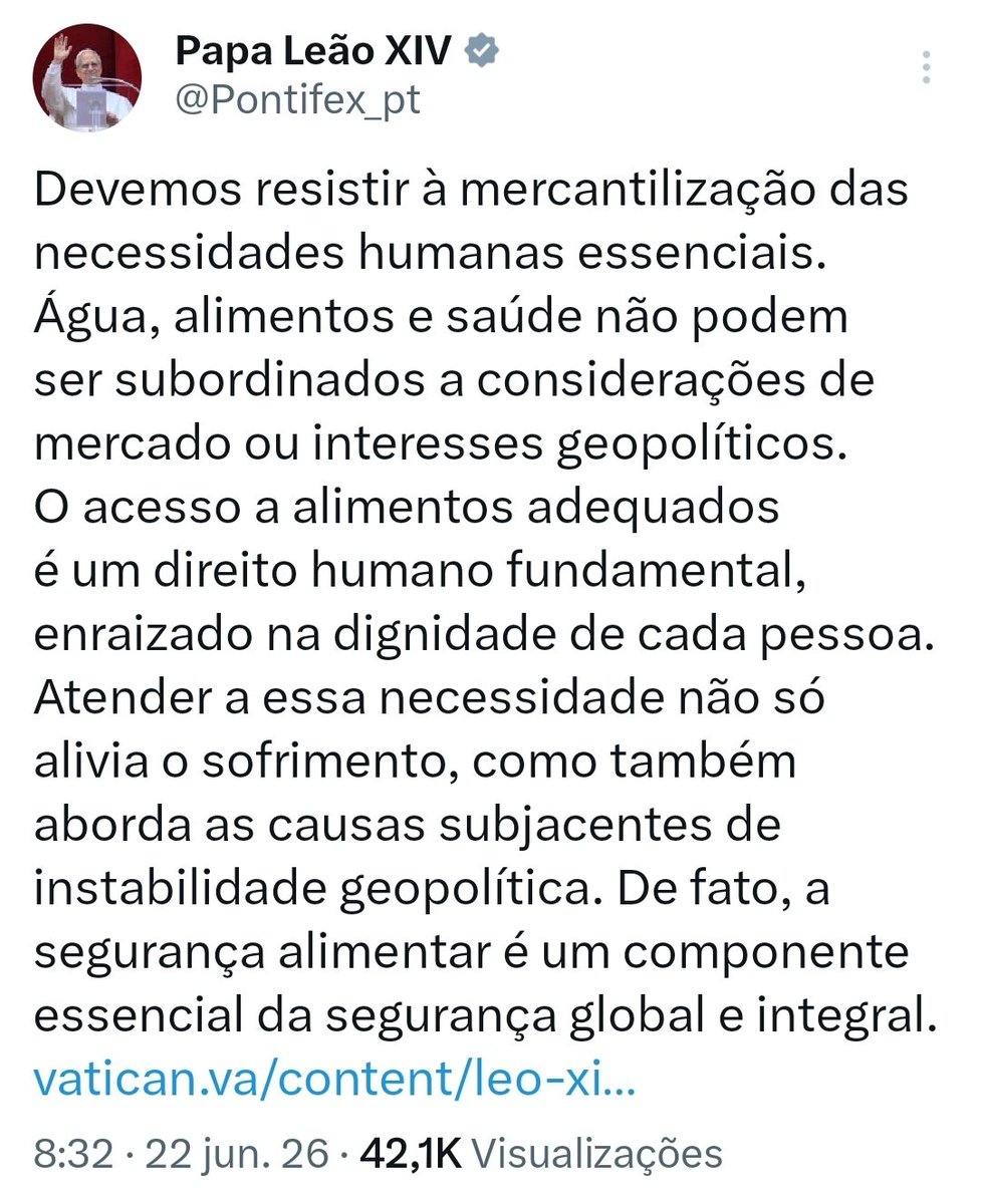 PedroRonchi2's tweet photo. Papa: capitalismo promove a fome.
Auxiliar: não podemos falar assim.
Papa: então fala: https://t.co/w3OQvJQbKF