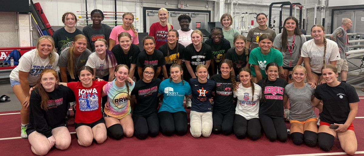 RRGirlsWrestle's tweet photo. First day of team camp in Nebraska. Have a blast ladies!!

#TogetherWeRise https://t.co/J0vksbt24c
