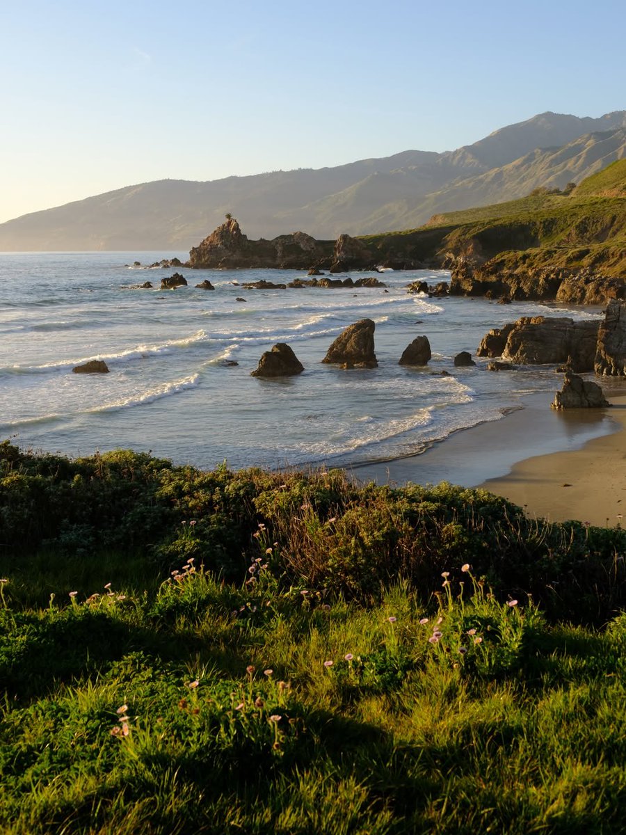 echoesofworld's tweet photo. California https://t.co/Mkb3ydZ2Zy