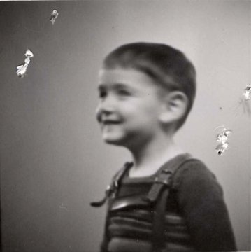 AuschwitzMuseum's tweet photo. 23 June 1934 | A German Jewish boy, Fred Schoenfeld, was born in Berlin.

In 1943 he was deported to #Auschwitz and murdered in a gas chamber.
---

▶ A short video showing the ruins of gas chamber and crematorium III: https://t.co/PA4s3aXN1V https://t.co/R1xhEJgUnC