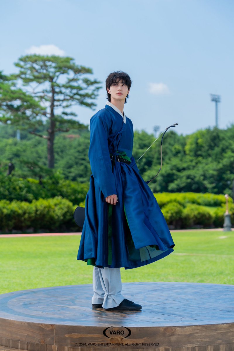 JJanguhh's tweet photo. 푸르고싱그러운순간속의완 https://t.co/sZyQAmNtw8