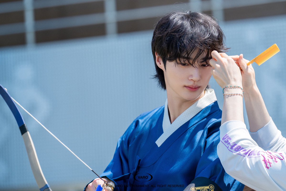 JJanguhh's tweet photo. 푸르고싱그러운순간속의완 https://t.co/sZyQAmNtw8