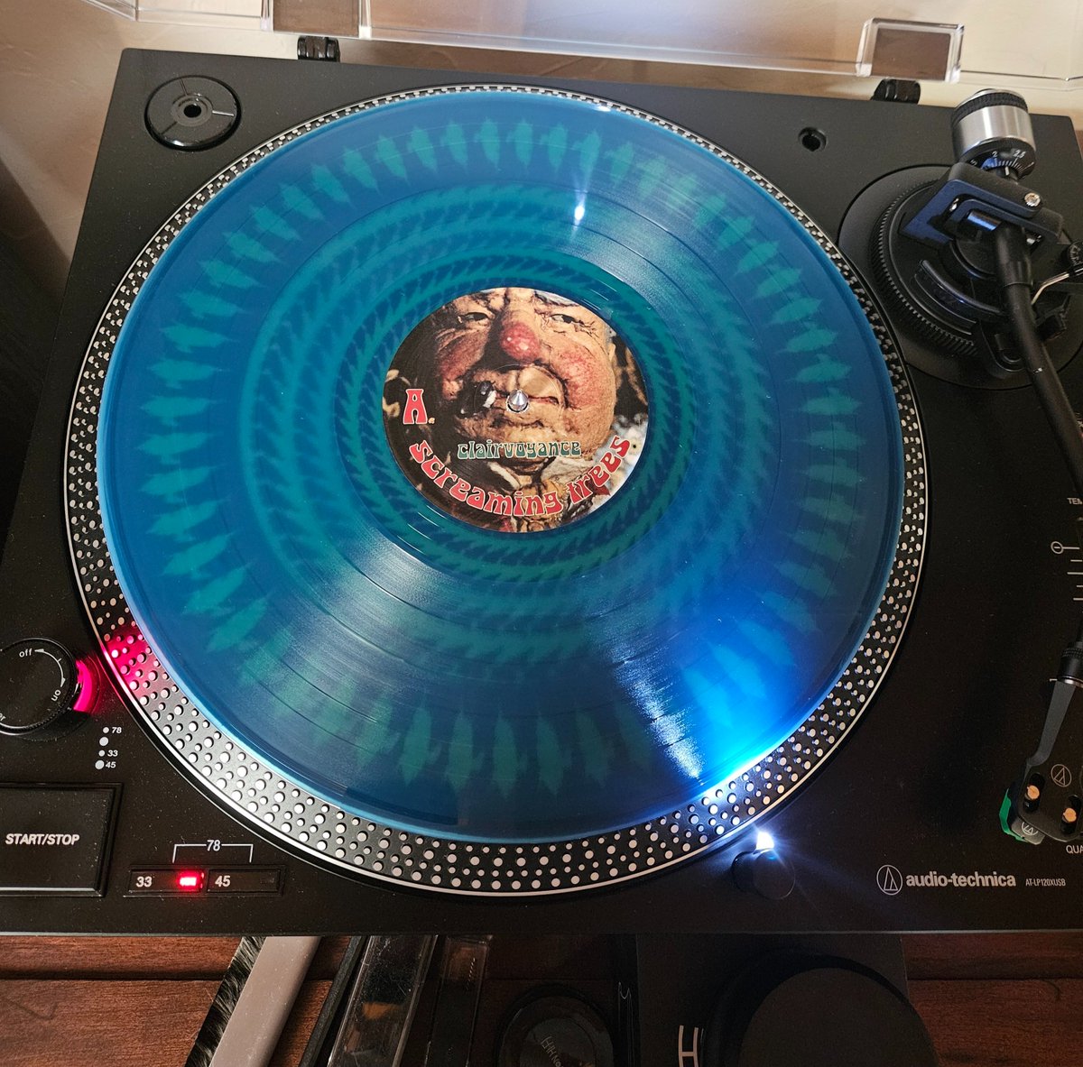 KilpatrickKeli's tweet photo. Screaming Trees • Clairvoyance ❤️
2025 Legacy reissue
#ScreamingTrees
Taking a ride on an Orange Airplane! ✈️ https://t.co/O8HmO8KUeN