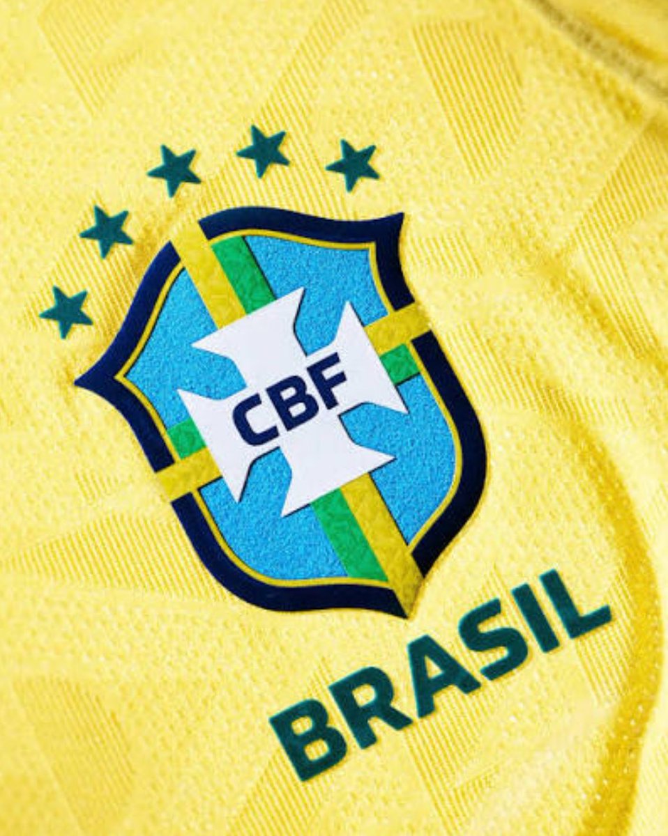 arthurlevino's tweet photo. @PabloTurambar @futbolmundialsp parabens, conseguiram igualar Pele 🤙🏼 https://t.co/Bds7irW8e2