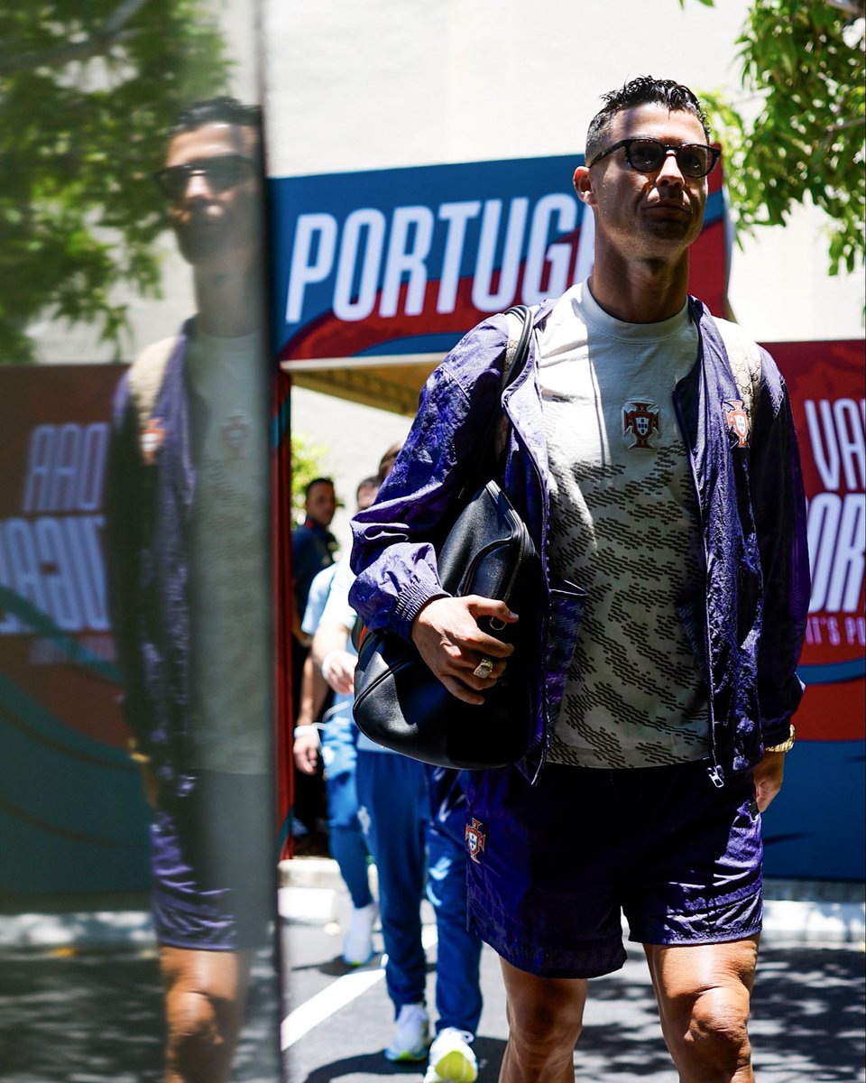 selecaoportugal's tweet photo. 🌴 Miami 

#VaiDarPortugal | #FIFAWorldCup https://t.co/jeVMaUHdzM