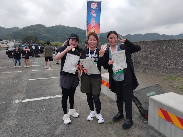 openwaterjp's tweet photo. 第8回 南房総夕空絶景マラソン大会結果(2026年6月20日（土）)

梅雨の時期のマラソン大会は、天気予報とてるてる坊主頼りになってしまい��すが、 土曜日もあいにく大雨の予報が早まり足元も悪い大会となりました。

https://t.co/8sqsj1B0N3

#マラソン
#夕空絶景マラソン
#ランニング https://t.co/qHGQS08L3u