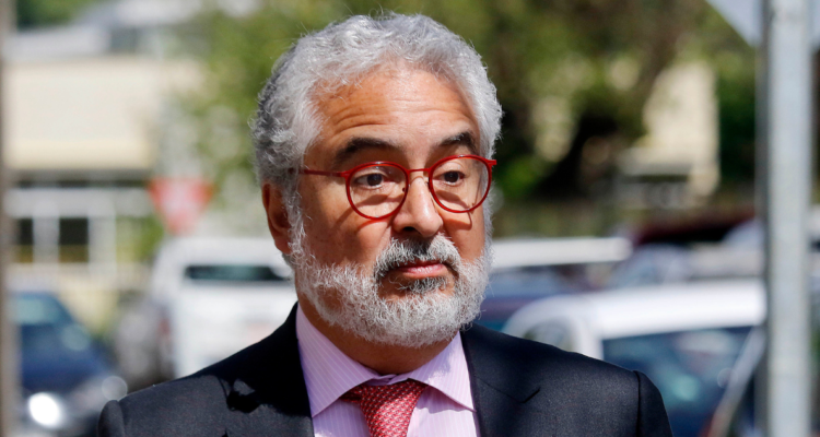 PiensaPrensa's tweet photo. Colegio de abogados @ChileColegio decidió expulsar a Luis Hermosilla. 
via  @lmrendon https://t.co/RcD76sjK5F